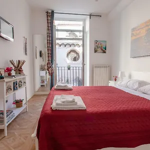 il-balcone-sui-presepi-apartment.hotels-amalfi.com/