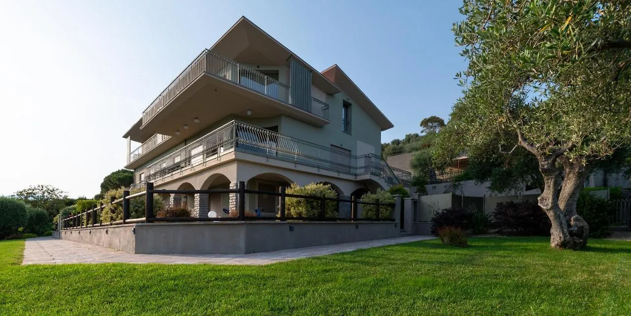 Villa LeA Imperia