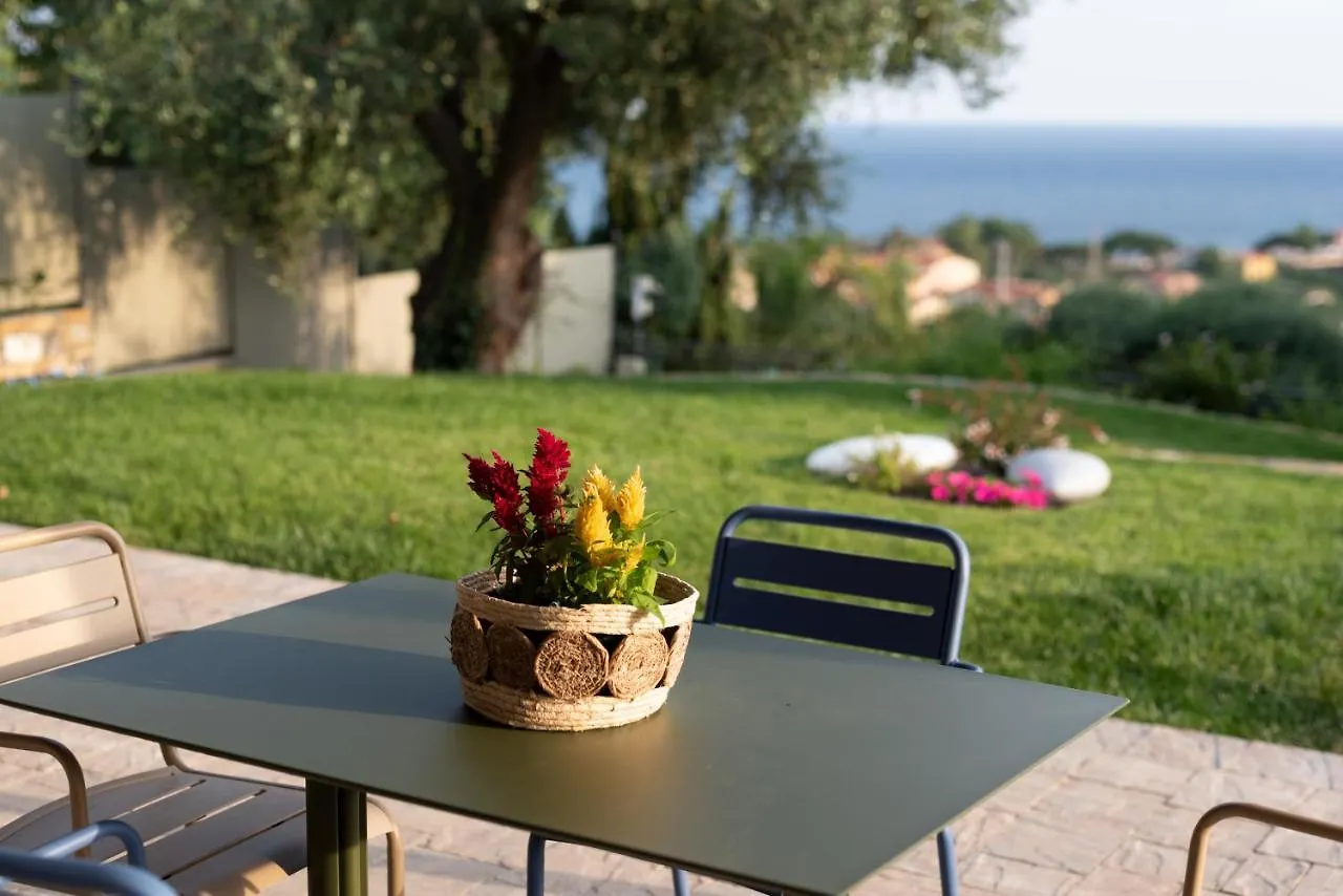 Villa LeA Imperia 0*,  Italie